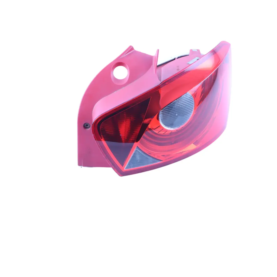 Seat Ibiza 6J Rücklicht Lampe Trim Abdeckung Rechts - SKU 6J4945096H - Teilenummer 6J4945096H