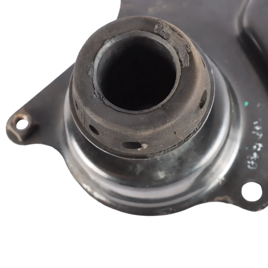 6N Engine Support Mount Carrier Bracket to VW Volkswagen Polo with Part number 6N0199561F VW Volkswagen Polo 6N Engine Support Mount Carrier Bracket - SKU 6N0199561F - Part number 6N0199561F