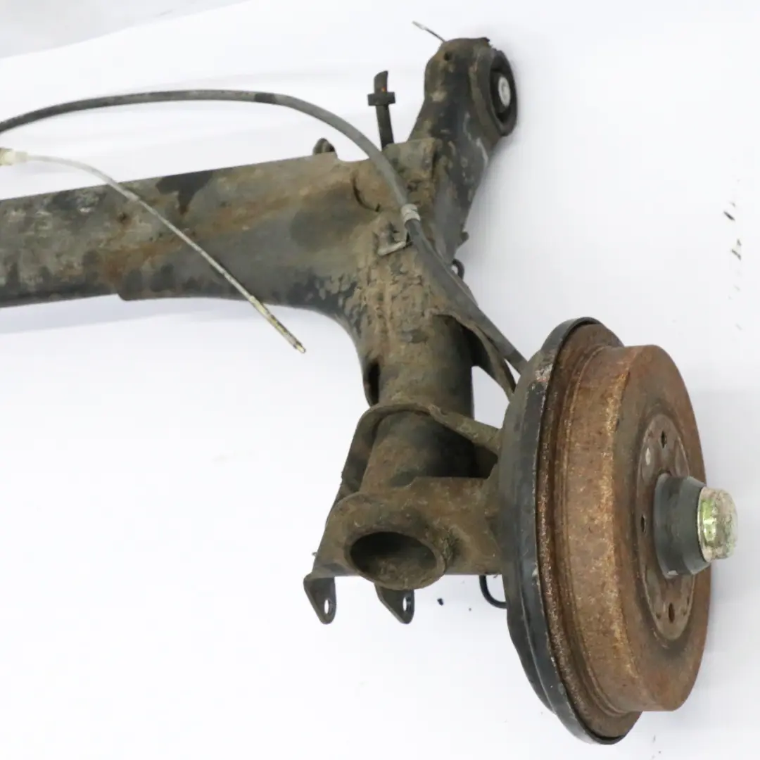 6N Eje trasero Cuna Subchasis Portador Suspensión VW Volkswagen Polo - SKU 6N0500047F - Número de pieza 6N0500047F