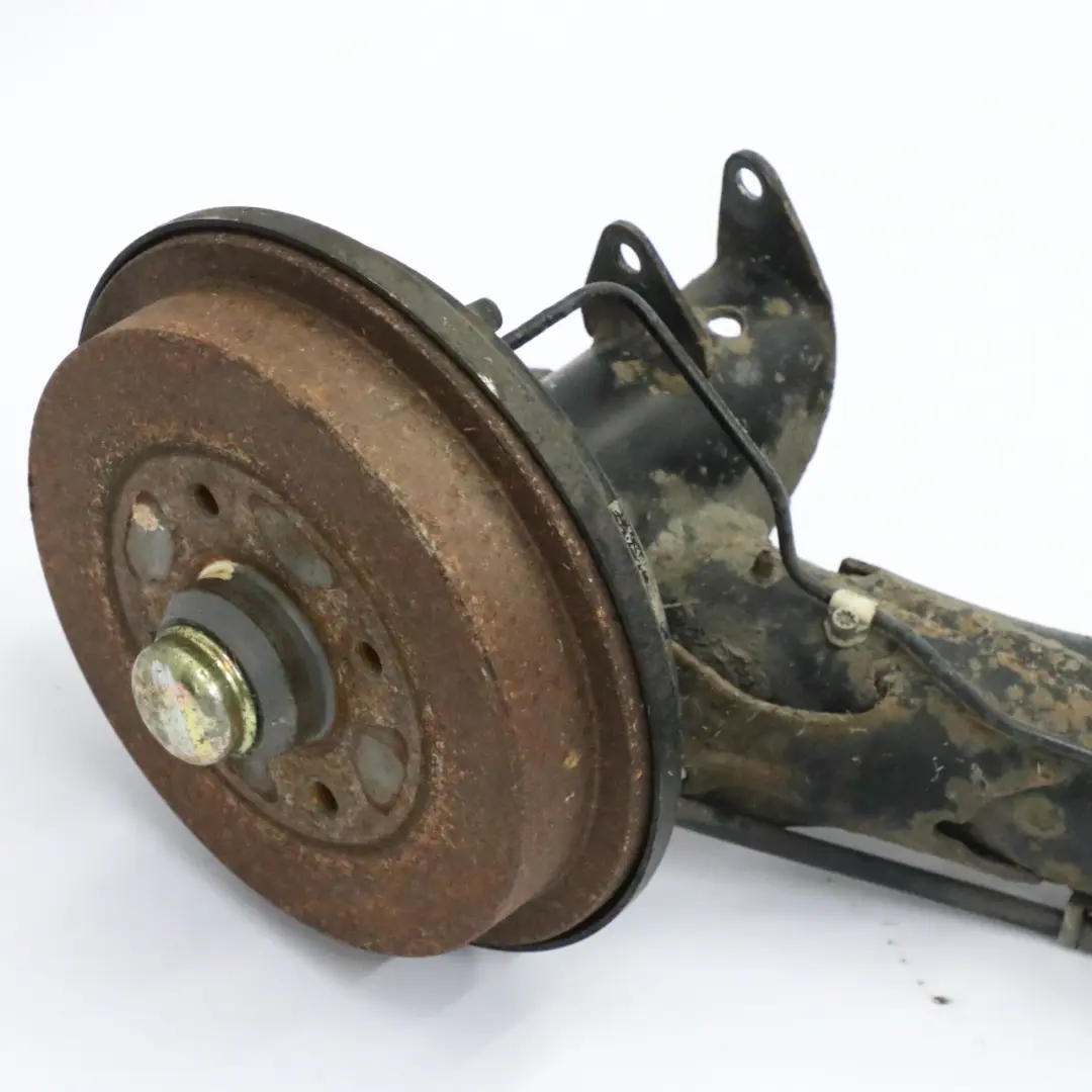 6N Eje trasero Cuna Subchasis Portador Suspensión VW Volkswagen Polo - SKU 6N0500047F - Número de pieza 6N0500047F