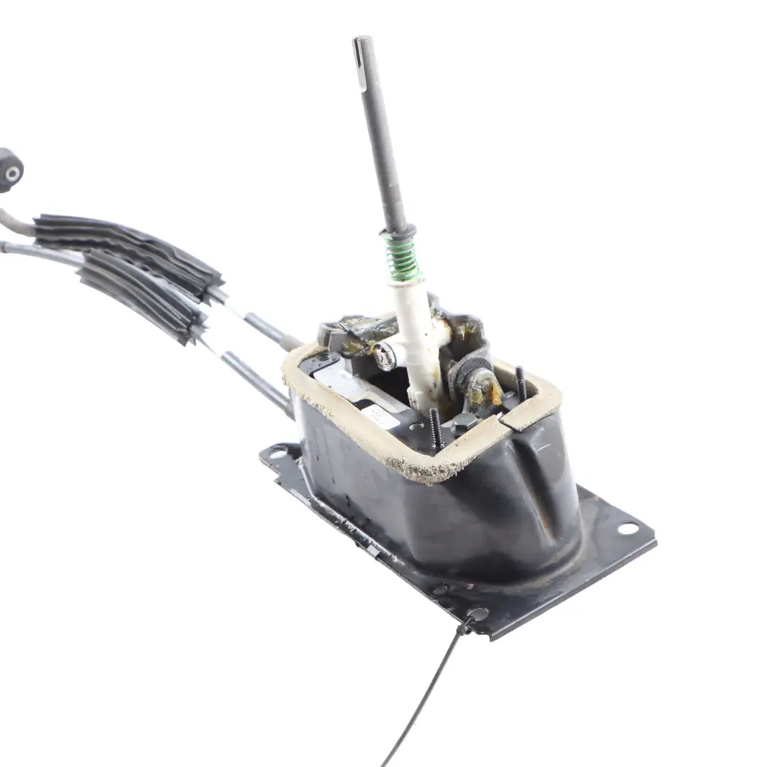 6N Gear Selector Shifter Manual Gearshift to Volkswagen Polo with Part number 6N0711055B Volkswagen Polo 6N Gear Selector Shifter Manual Gearshift - SKU 6N0711055B - Part number 6N0711055B