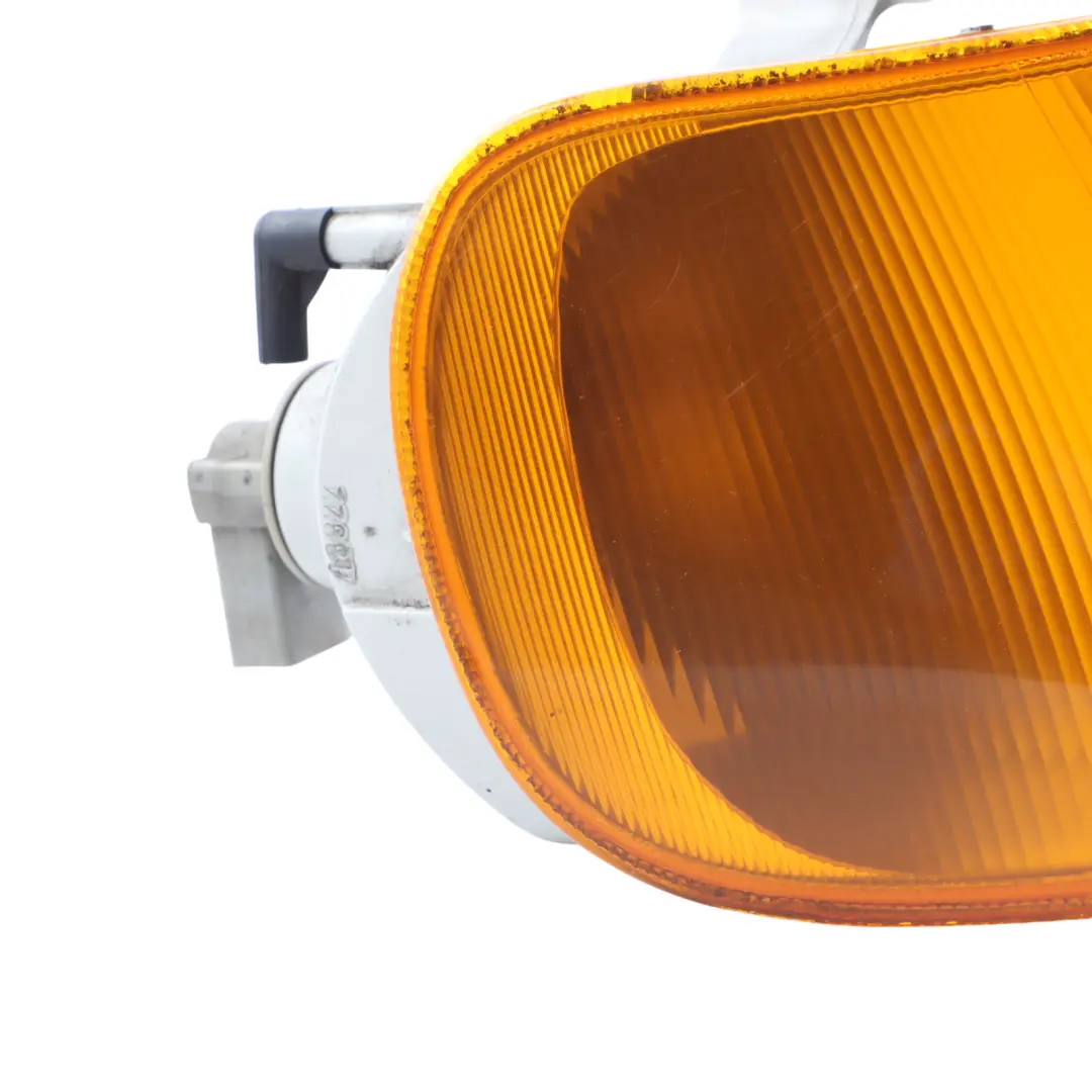 6N Front Turn Indicator Right O/S Lamp Light Repeater to Volkswagen Polo with Part number 6N0953050B Volkswagen Polo 6N Front Turn Indicator Right O/S Lamp Light Repeater - SKU 6N0953050B - Part number 6N0953050B