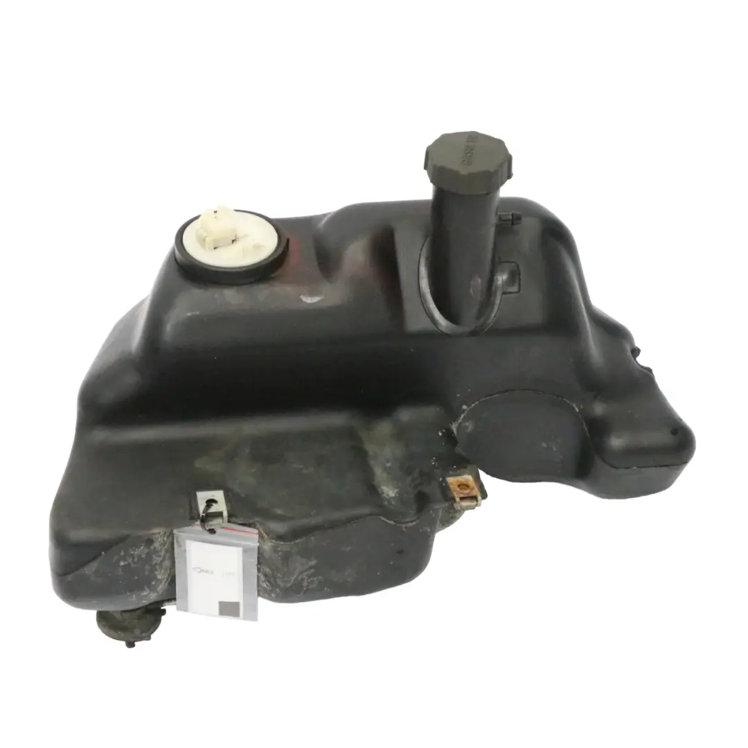 Piaggio Vespa Zbiornik Paliwa do o numerze 6P6738A Piaggio Vespa Zbiornik Paliwa - SKU 6P6738A - Numer Części 6P6738A