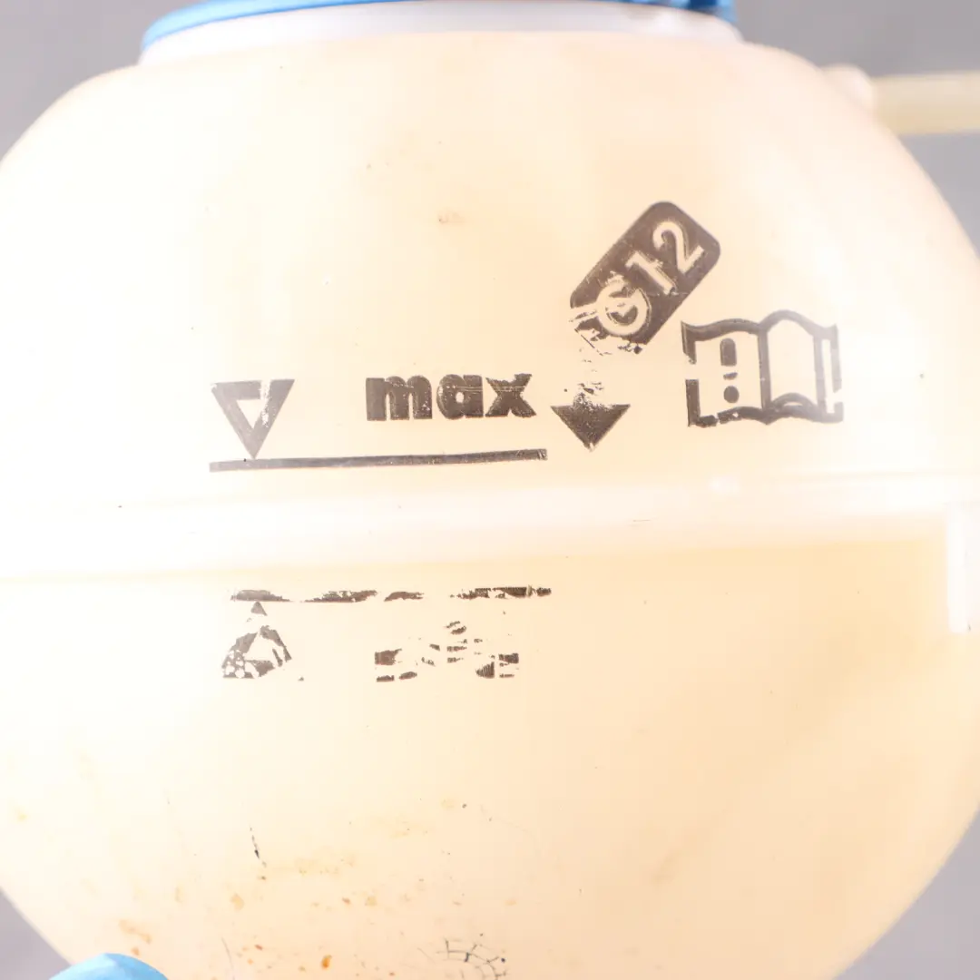 serbatoio liquido serbatoio espansione bottiglia per Volkswagen Polo 6R con numero di parte 6Q0121407B Volkswagen Polo 6R serbatoio liquido serbatoio espansione bottiglia - SKU 6Q0121407B - Numero di parte 6Q0121407B