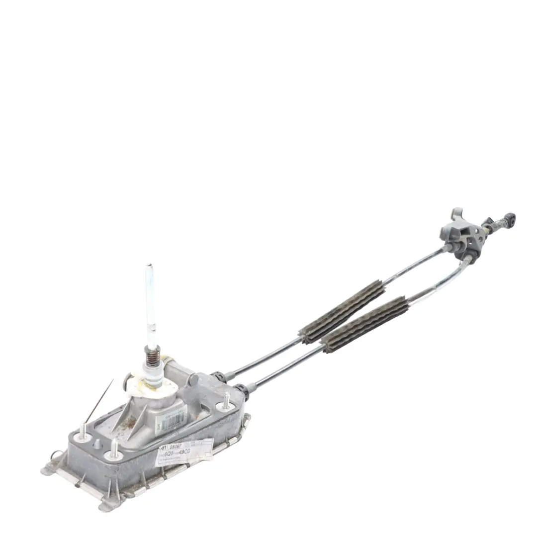 6J Cambio Selettore Manopola 5 Velocità Manuale per Seat Ibiza con numero di parte 6Q0711049CG Seat Ibiza 6J Cambio Selettore Manopola 5 Velocità Manuale - SKU 6Q0711049CG - Numero di parte 6Q0711049CG