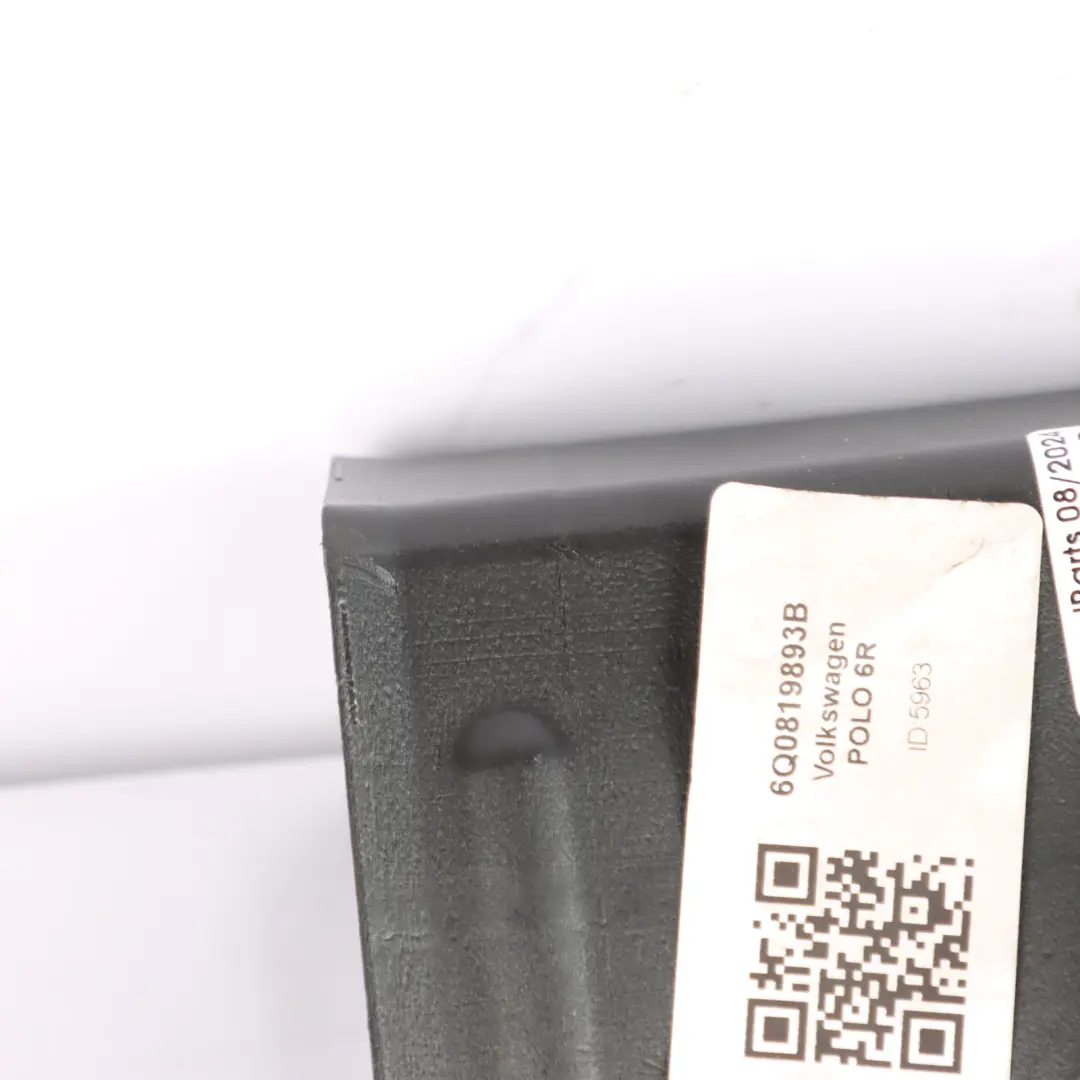 Duct VW Polo 6R Seat Ibiza 4 Left Ventilation Duct Channel Tube to Air with Part number 6Q0819893B Air Duct VW Polo 6R Seat Ibiza 4 Left Ventilation Duct Channel Tube - SKU 6Q0819893B - Part number 6Q0819893B