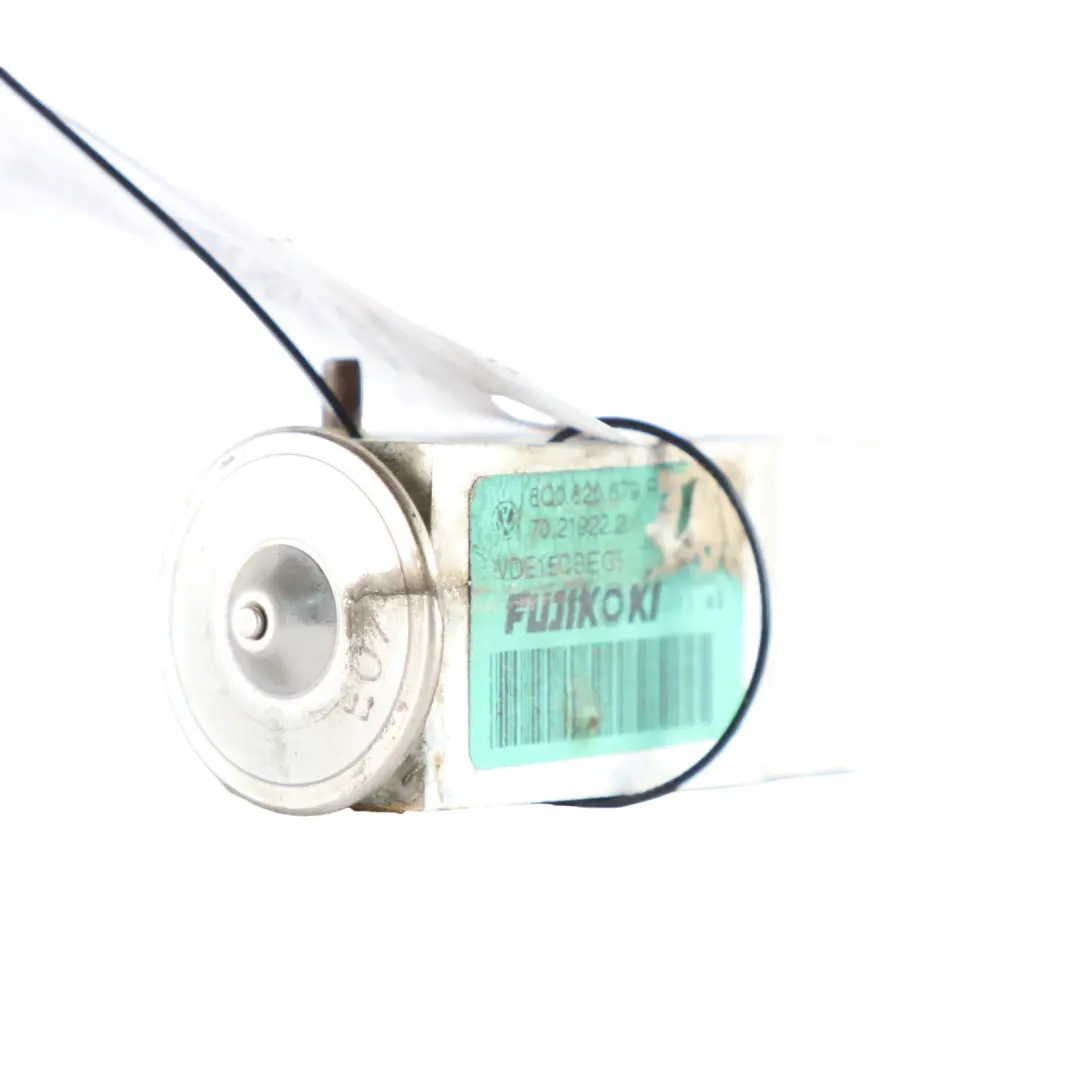 Expansion Valve Air Conditioning A/C Valve 6Q0820679F to Volkswagen Polo 6R with Part number 6Q0820679G Volkswagen Polo 6R Expansion Valve Air Conditioning A/C Valve 6Q0820679F - SKU 6Q0820679G - Part number 6Q0820679G