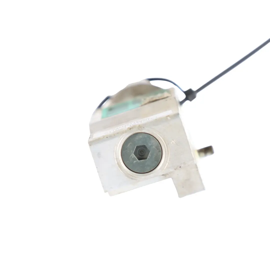 Expansion Valve Air Conditioning A/C Valve 6Q0820679F to Volkswagen Polo 6R with Part number 6Q0820679G Volkswagen Polo 6R Expansion Valve Air Conditioning A/C Valve 6Q0820679F - SKU 6Q0820679G - Part number 6Q0820679G