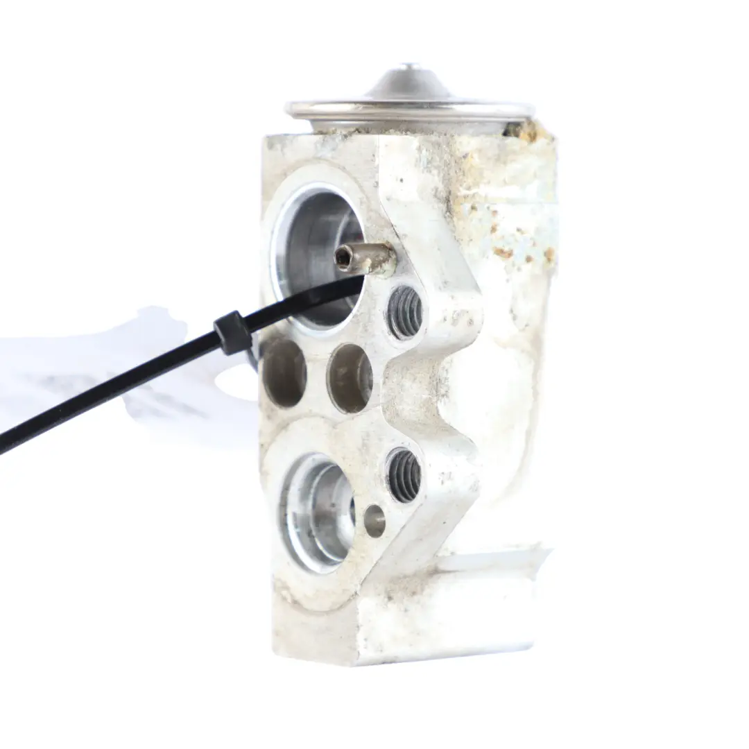 Volkswagen Polo 6R Expansion Valve Air Conditioning A/C Valve 6Q0820679F - SKU 6Q0820679G - Part number 6Q0820679G