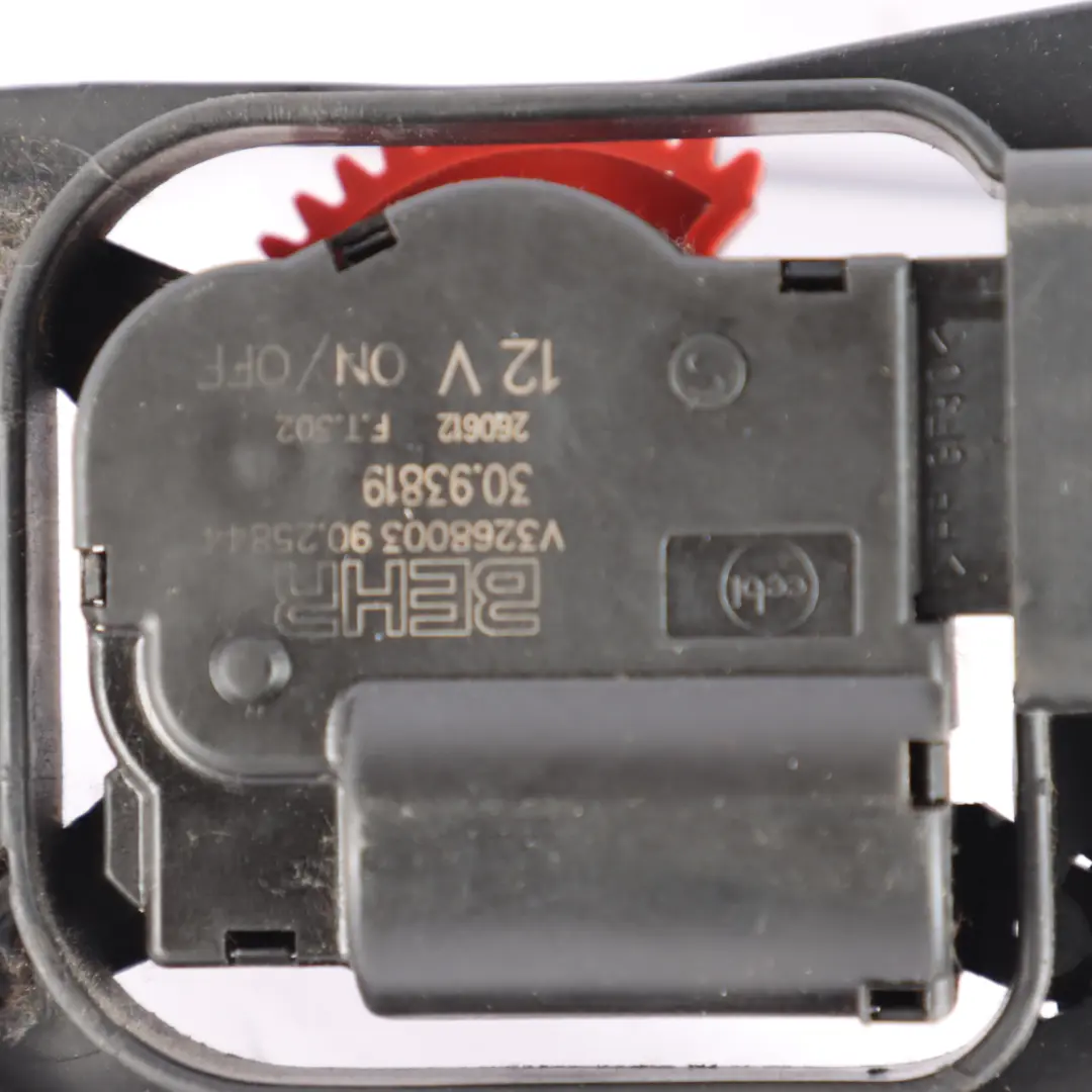 6J Climate Control Heater Flap Motor Bracket to VW Polo 6R Seat Ibiza with Part number 6Q2819379B VW Polo 6R Seat Ibiza 6J Climate Control Heater Flap Motor Bracket - SKU 6Q2819379B - Part number 6Q2819379B