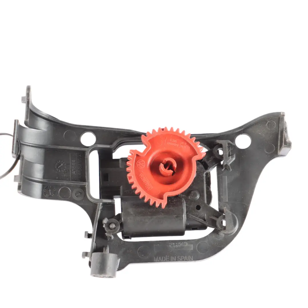 VW Polo 6R Seat Ibiza 6J Climate Control Heater Flap Motor Bracket - SKU 6Q2819379B - Part number 6Q2819379B