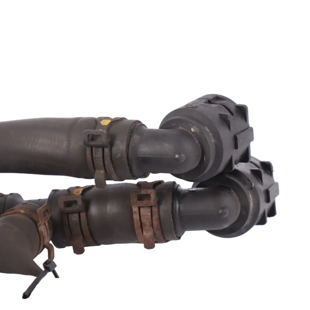 Tubo de agua de la manguera de refrigeración para Audi A1 8X con número de pieza 6R0122157AA Audi A1 8X Tubo de agua de la manguera de refrigeración - SKU 6R0122157AA - Número de pieza 6R0122157AA