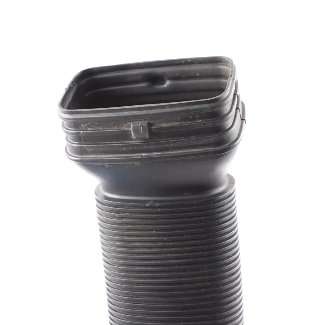 Kühler Ansaugrohr Luftschlauch Kanal für Volkswagen Polo 6R mit Teilenummer 6R0129618F Volkswagen Polo 6R Kühler Ansaugrohr Luftschlauch Kanal - SKU 6R0129618F - Teilenummer 6R0129618F