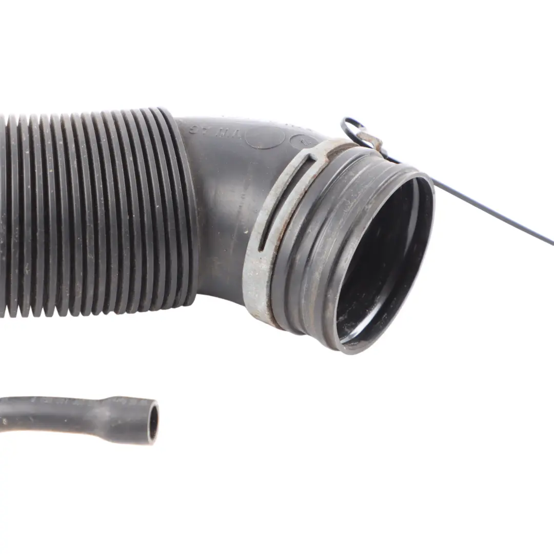 Seat Ibiza 6J Air Intake Filter Pipe Air Unit Hose Line Petrol - SKU 6R0129684C - Part number 6R0129684C