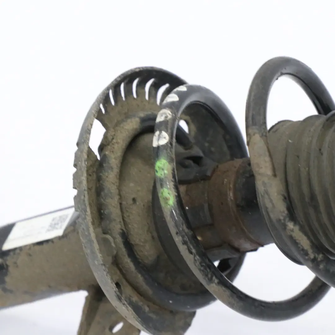 VW Polo 6R 1.4 Suspension jambe avant gauche porte-roue moyeu étrier - SKU 6R0413031C - Numéro de pièce 6R0413031C