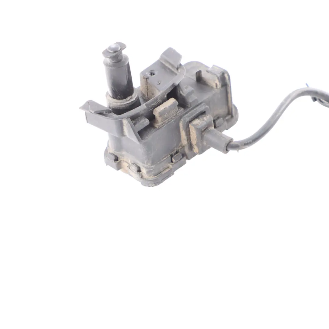 Filler Flap Cap Lock Mechanism to VW Volkswagen Polo 6R 1.2 TSI Fuel with Part number 6R0810773F VW Volkswagen Polo 6R 1.2 TSI Fuel Filler Flap Cap Lock Mechanism - SKU 6R0810773F - Part number 6R0810773F