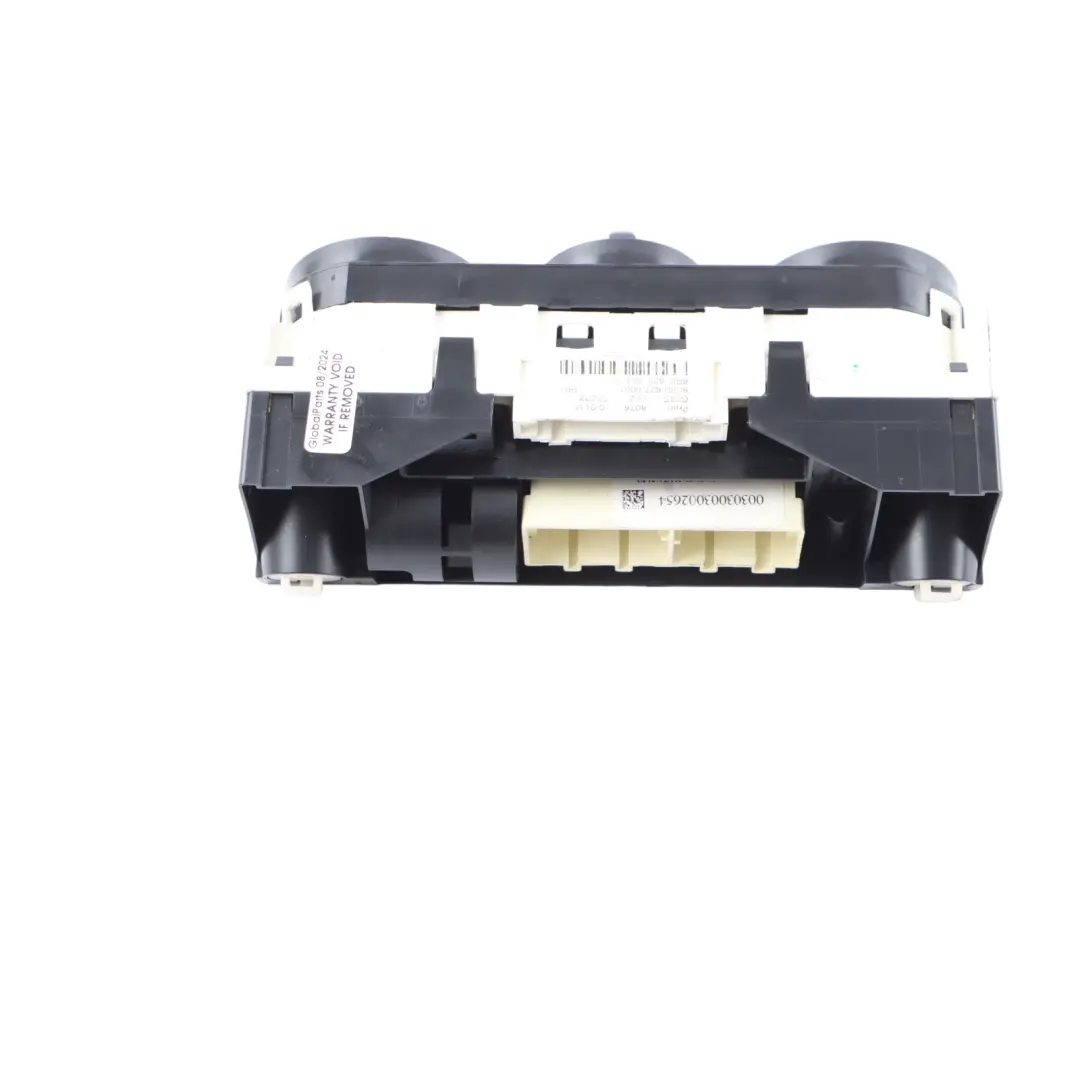 Volkswagen Polo Mk5 6R Panel control climatizador Interruptor A/C - SKU 6R0820045N - Número de pieza 6R0820045N