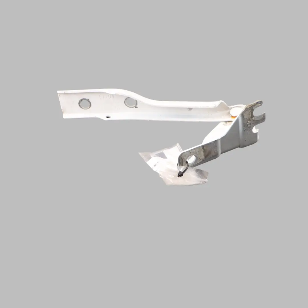 Front Right O/S Hood Bonnet Hinge Candy White LB9A to Volkswagen Polo 6R with Part number 6R0823302A Volkswagen Polo 6R Front Right O/S Hood Bonnet Hinge Candy White LB9A - SKU 6R0823302A-CAN - Part number 6R0823302A