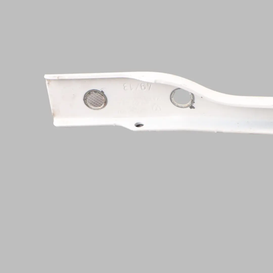 Front Right O/S Hood Bonnet Hinge Candy White LB9A to Volkswagen Polo 6R with Part number 6R0823302A Volkswagen Polo 6R Front Right O/S Hood Bonnet Hinge Candy White LB9A - SKU 6R0823302A-CAN - Part number 6R0823302A