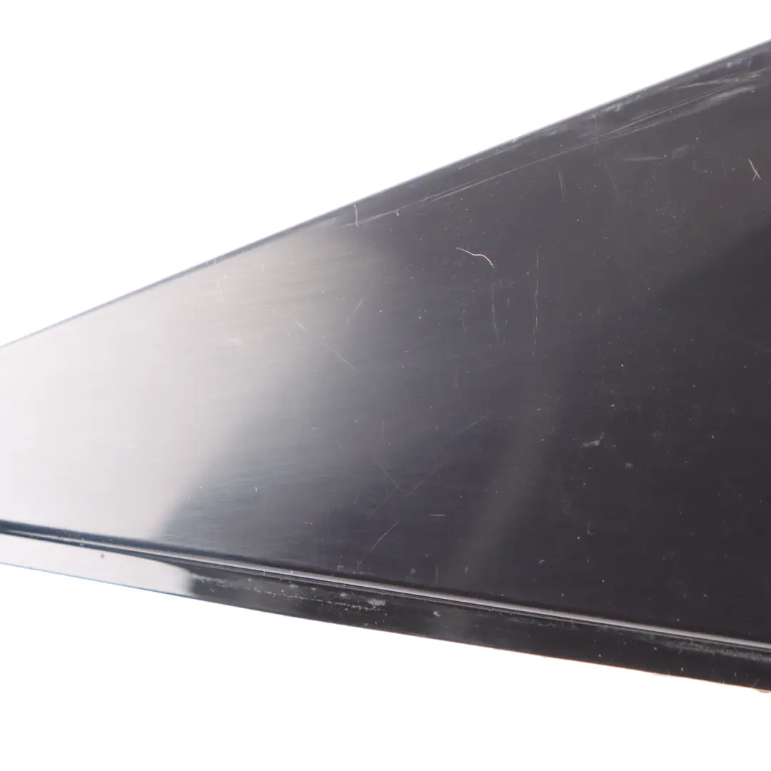 Prawe Tylne Drzwi Trójkąt Osłona Panel Zaślepka do VW Polo 6R o numerze 6R0839902 VW Polo 6R Prawe Tylne Drzwi Trójkąt Osłona Panel Zaślepka - SKU 6R0839902 - Numer Części 6R0839902