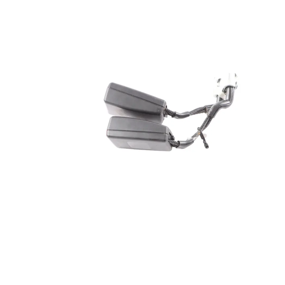 Bench Centre Belt Double Buckle Tensioner to VW Polo 6R Rear Seat with Part number 6R0857739A VW Polo 6R Rear Seat Bench Centre Belt Double Buckle Tensioner - SKU 6R0857739A - Part number 6R0857739A