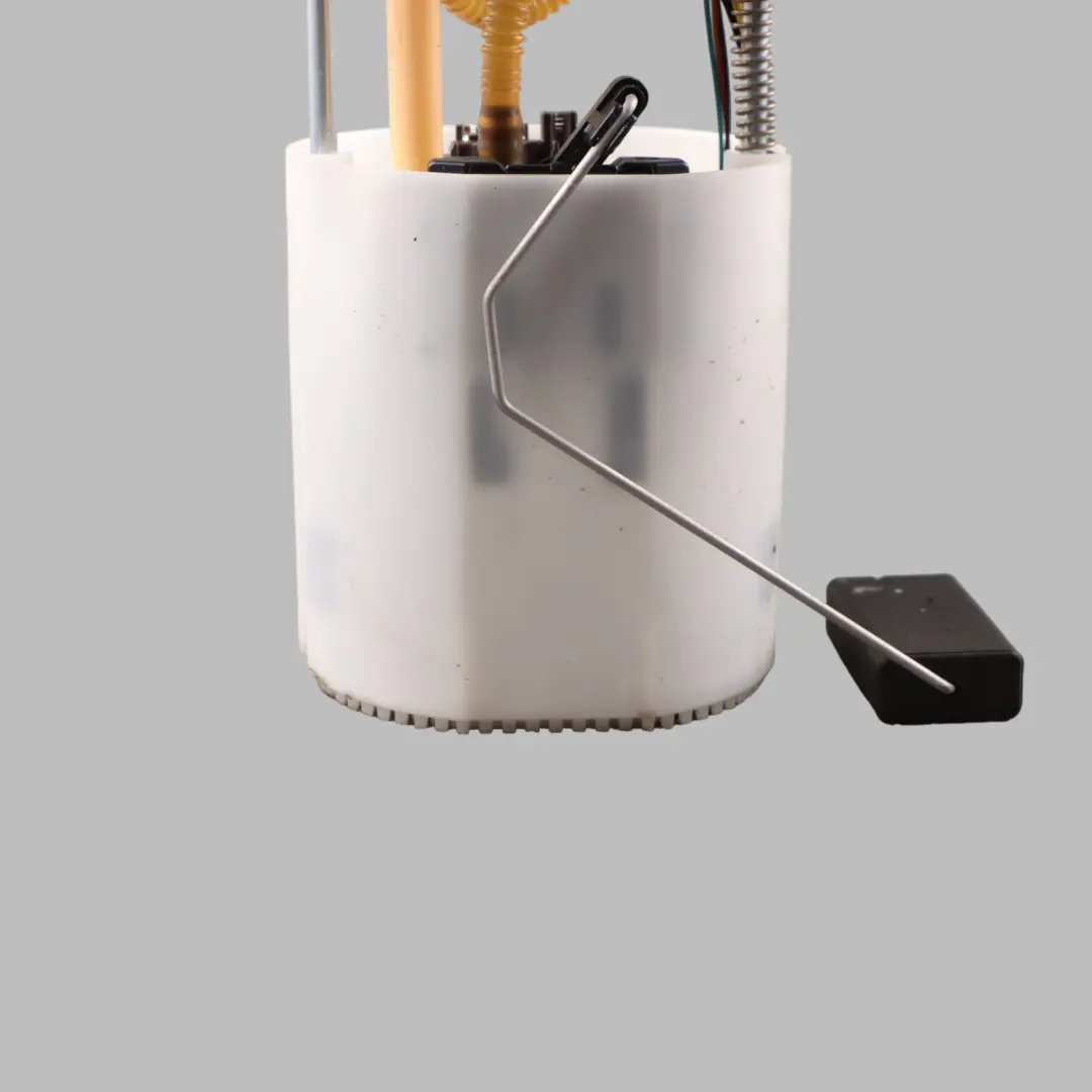 Kraft Stoff Pumpe VW Volkswagen Polo 6R Benzin Gebereinheit für mit Teilenummer 6R0919051M Kraft Stoff Pumpe VW Volkswagen Polo 6R Benzin Gebereinheit - SKU 6R0919051M - Teilenummer 6R0919051M