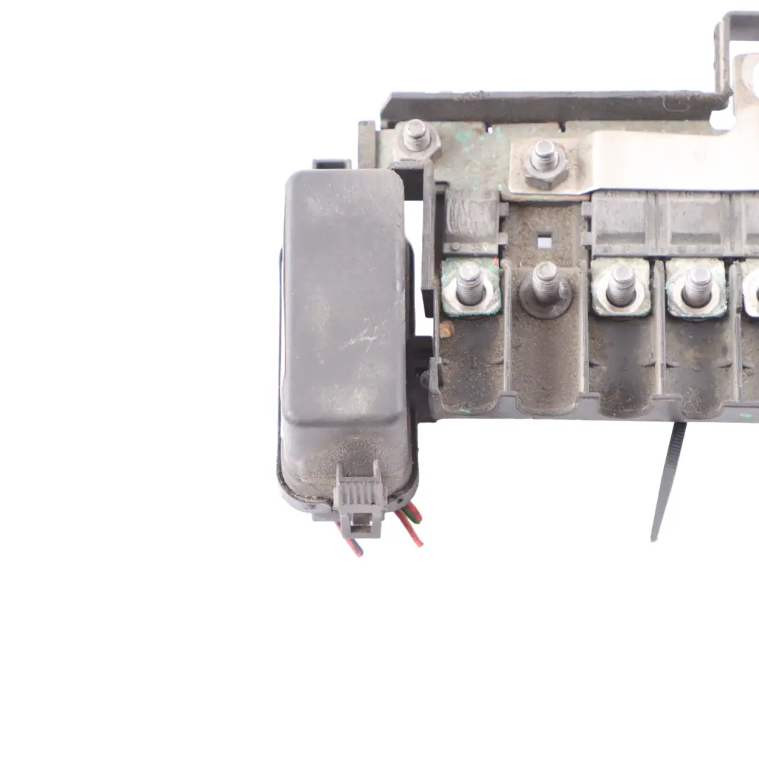 Fuse Distribution Terminal Unit 6R0937550A to VW Volkswagen Polo 6R Battery with Part number 6R0937548C VW Volkswagen Polo 6R Battery Fuse Distribution Terminal Unit 6R0937550A - SKU 6R0937548C - Part number 6R0937548C