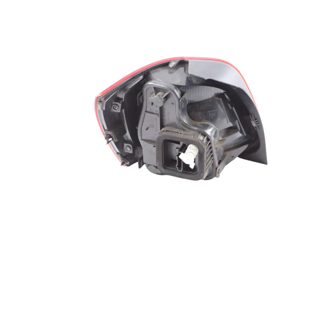 Volkswagen Polo Mk5 Feu Arrière De Couvercle De Coffre Droit - SKU 6R0945096AC - Numéro de pièce 6R0945096AC