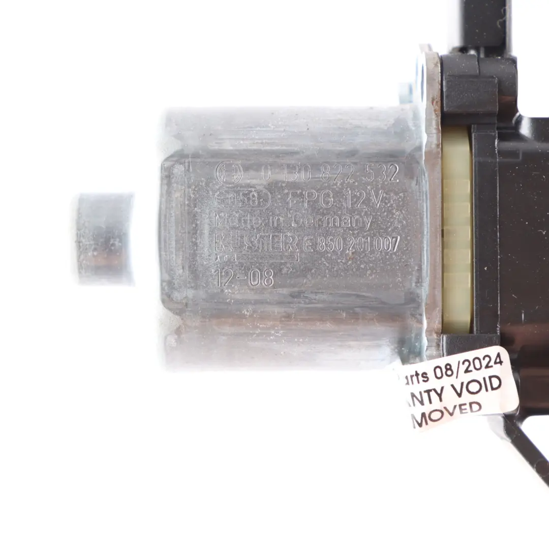 Volkswagen Polo Mk5 6R Motor Elevalunas Trasero Lado Izquierdo - SKU 6R0959811N - Número de pieza 6R0959811N
