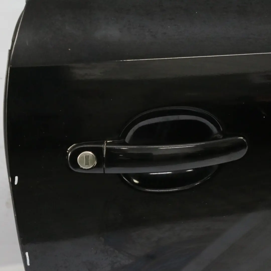 Puerta Delantera Derecha Deep Black Metallic - C9X para Volkswagen VW Polo 6R con número de pieza 6R3831056J Volkswagen VW Polo 6R Puerta Delantera Derecha Deep Black Metallic - C9X - SKU 6R3831056J-DBL - Número de pieza 6R3831056J