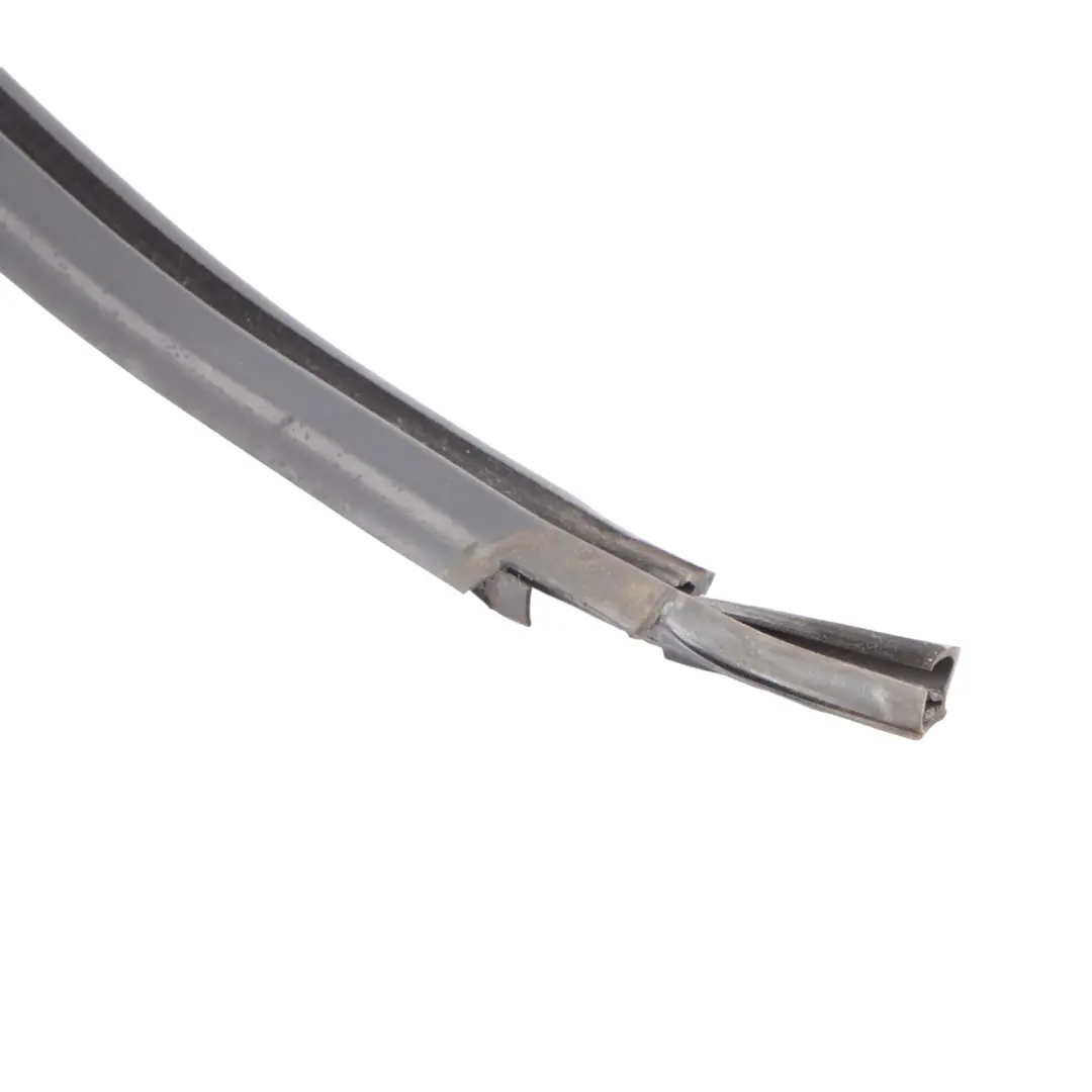 Sello Delantero Goma Derecha Ventana Cristal Junta 6R3837432C para Volkswagen Polo 6R con número de pieza 6R3837432D Volkswagen Polo 6R Sello Delantero Goma Derecha Ventana Cristal Junta 6R3837432C - SKU 6R3837432D - Número de pieza 6R3837432D