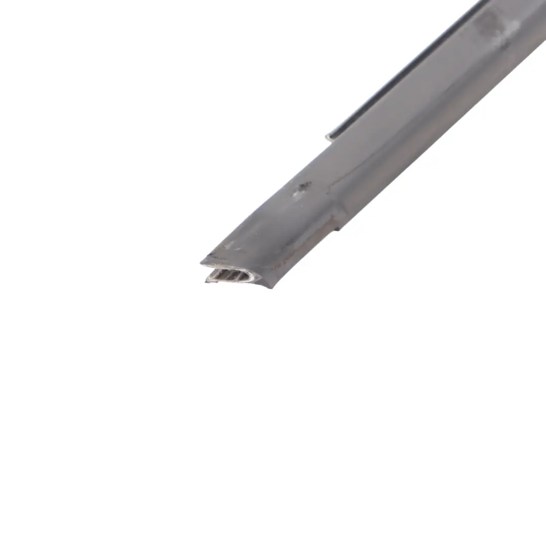 Mk5 6R Door Window Seal Outer Front Right O/S to Volkswagen Polo with Part number 6R3837478B Volkswagen Polo Mk5 6R Door Window Seal Outer Front Right O/S - SKU 6R3837478B - Part number 6R3837478B