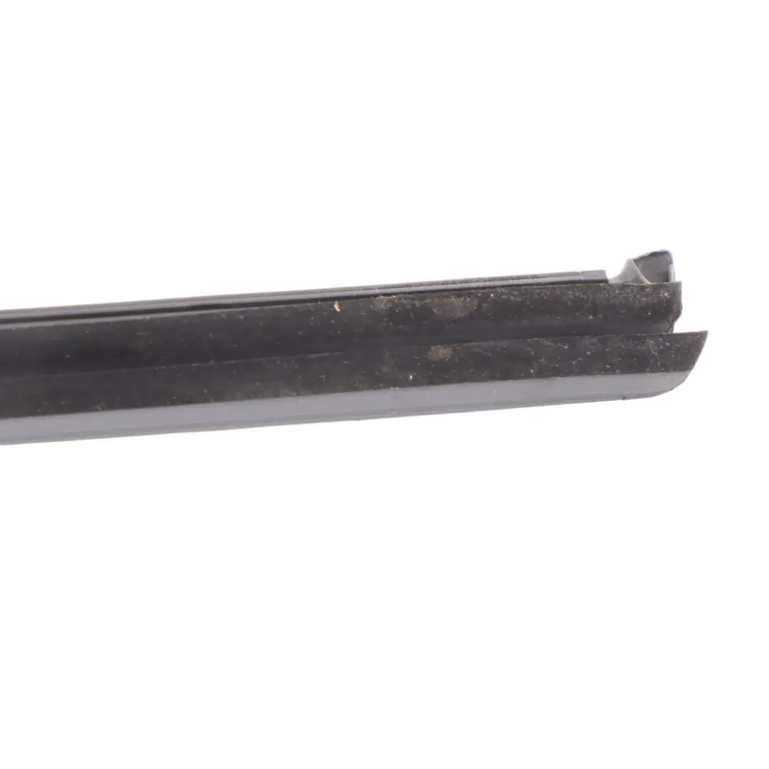 Volkswagen Polo 6R Sello de Puerta Delantera Derecha Junta de Sellado - SKU 6R3837480A - Número de pieza 6R3837480A