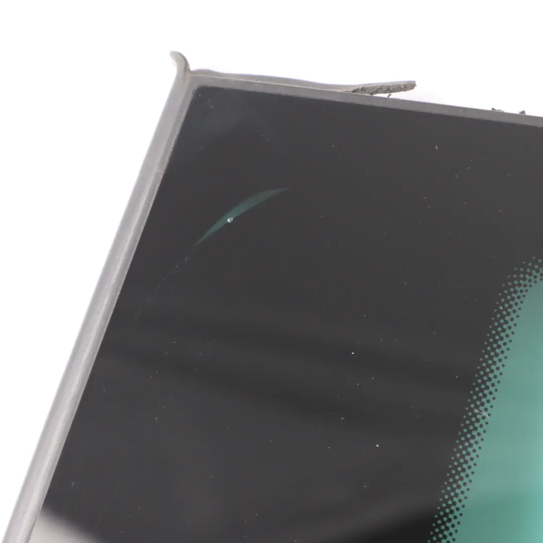 Fensterscheibe hinten links Viertel Glas AS3 für Volkswagen Polo 6R mit Teilenummer 6R3845041J Volkswagen Polo 6R Fensterscheibe hinten links Viertel Glas AS3 - SKU 6R3845041J - Teilenummer 6R3845041J