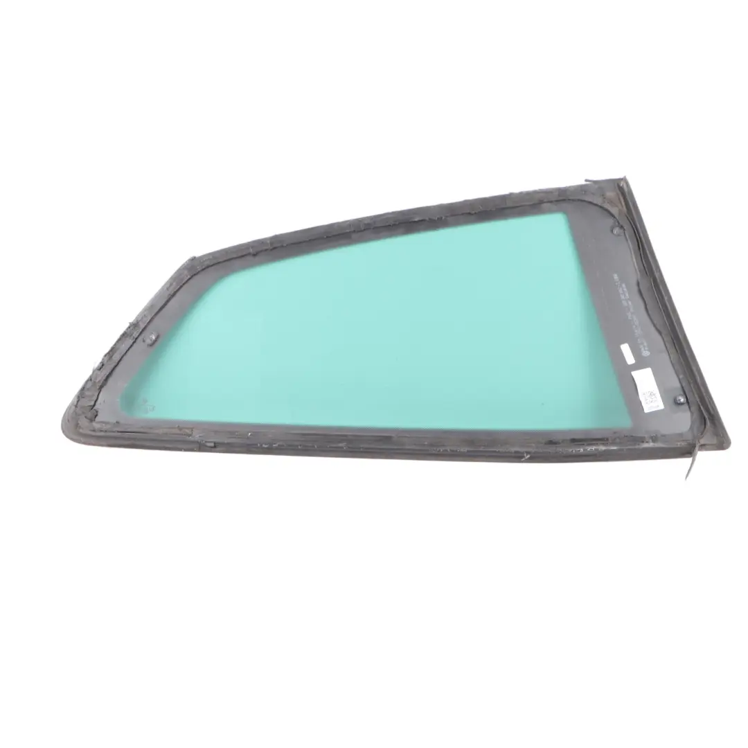 Vitrage arrière gauche Quarter Glass AS3 pour Volkswagen Polo 6R à propos du numéro de pièce 6R3845041J Volkswagen Polo 6R Vitrage arrière gauche Quarter Glass AS3 - SKU 6R3845041J - Numéro de pièce 6R3845041J