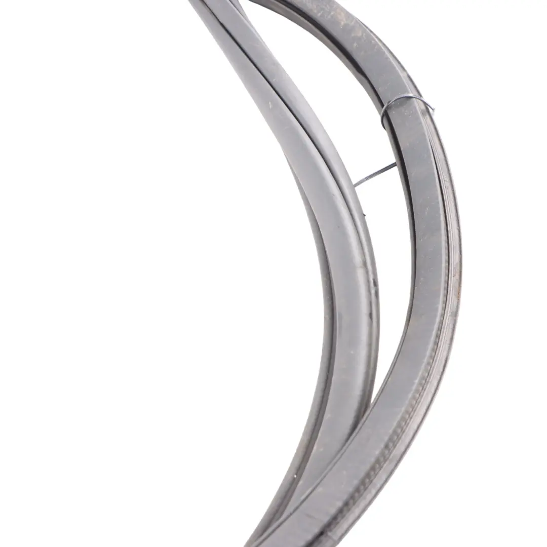 VW Volkswagen Polo 6R 3D Joint de porte avant gauche 6R3867912C - SKU 6R3867911D - Numéro de pièce 6R3867911D