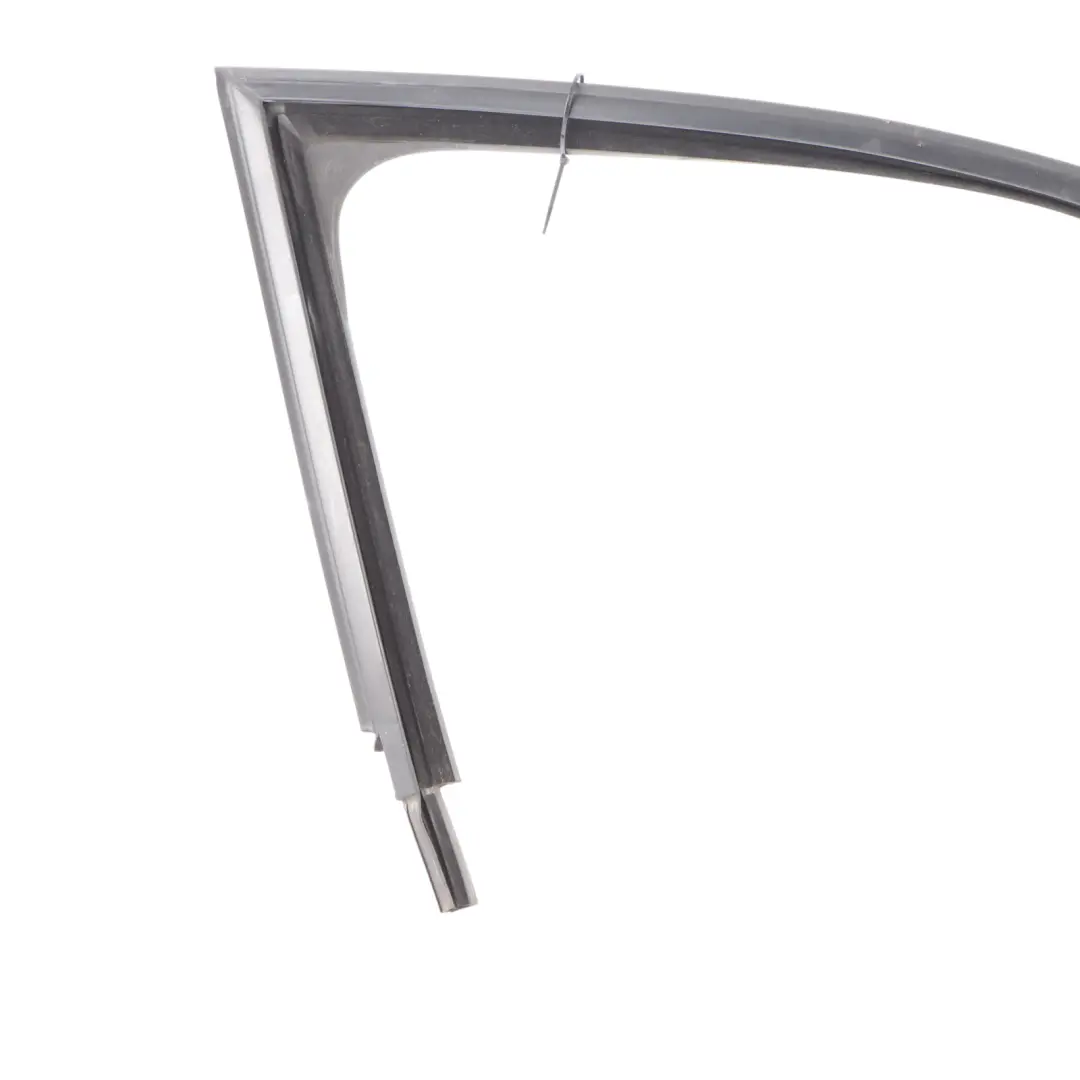 Joint Étanchéité Guide Vitre Porte Avant Droite pour Volkswagen Polo 6R à propos du numéro de pièce 6R4837432D Volkswagen Polo 6R Joint Étanchéité Guide Vitre Porte Avant Droite - SKU 6R4837432D - Numéro de pièce 6R4837432D