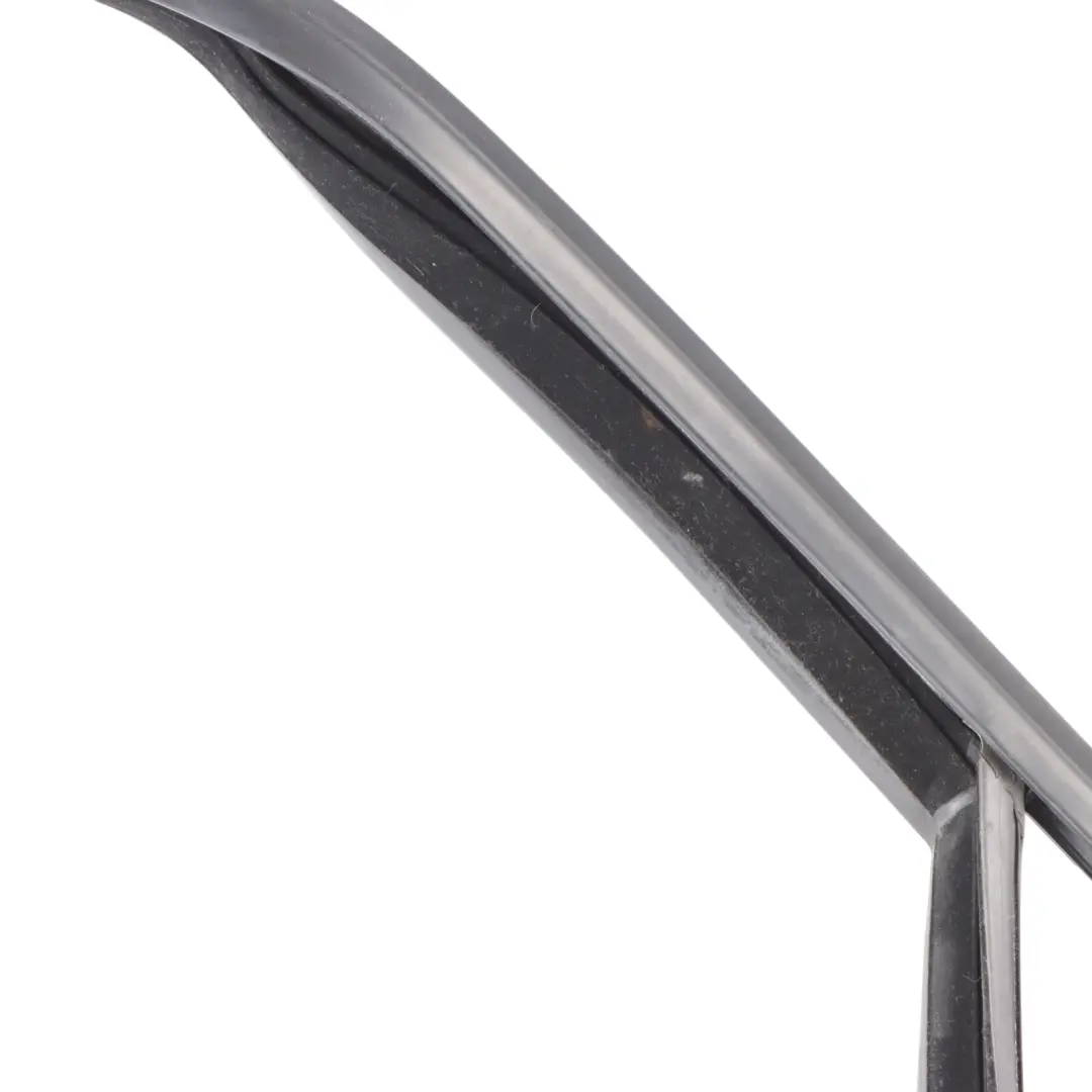 Puerta Delantera Guia Ventana Junta Derecha para Volkswagen Polo 6R con número de pieza 6R4837432D Volkswagen Polo 6R Puerta Delantera Guia Ventana Junta Derecha - SKU 6R4837432D - Número de pieza 6R4837432D