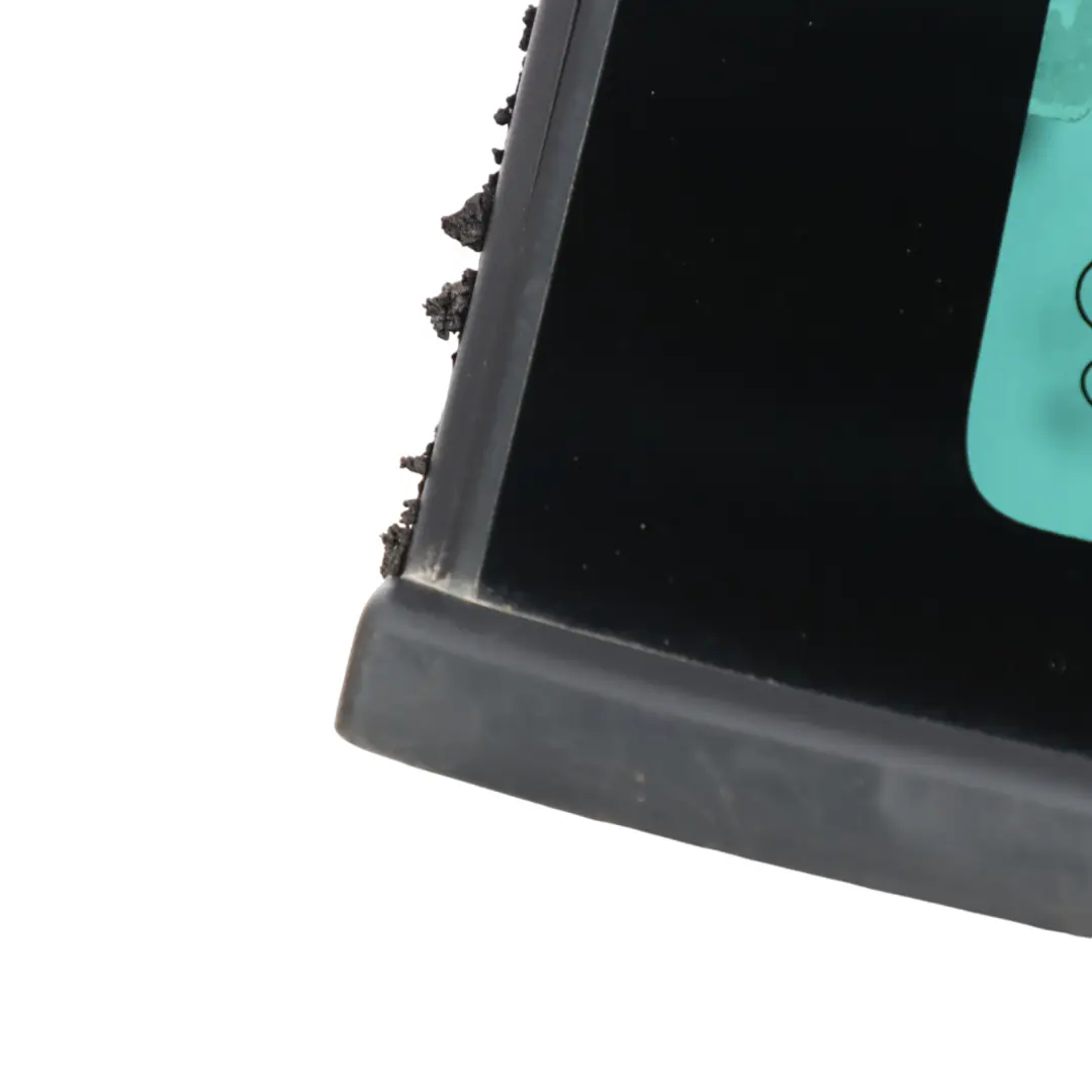 Vetro Lunotto Posteriore Fisso Colorato Sinistro per Volkswagen Polo 6R con numero di parte 6R4845297G Volkswagen Polo 6R Vetro Lunotto Posteriore Fisso Colorato Sinistro - SKU 6R4845297G - Numero di parte 6R4845297G