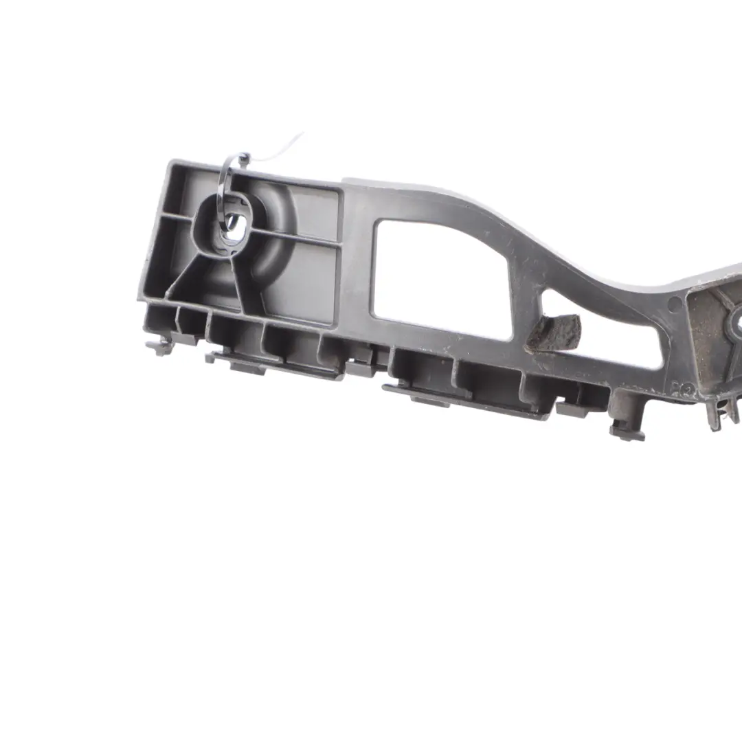 Volkswagen Polo Mk5 6R Pare-chocs Arrière Gauche Support de fixation - SKU 6R6807393A - Numéro de pièce 6R6807393A
