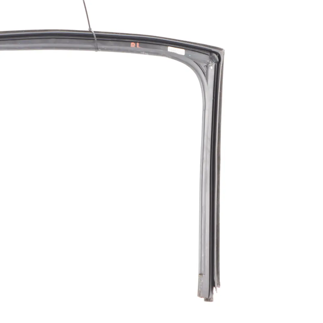 Joint Intérieur De Vitre Arrière Gauche pour Volkswagen Polo 6R à propos du numéro de pièce 6R6839431D Volkswagen Polo 6R Joint Intérieur De Vitre Arrière Gauche - SKU 6R6839431D - Numéro de pièce 6R6839431D