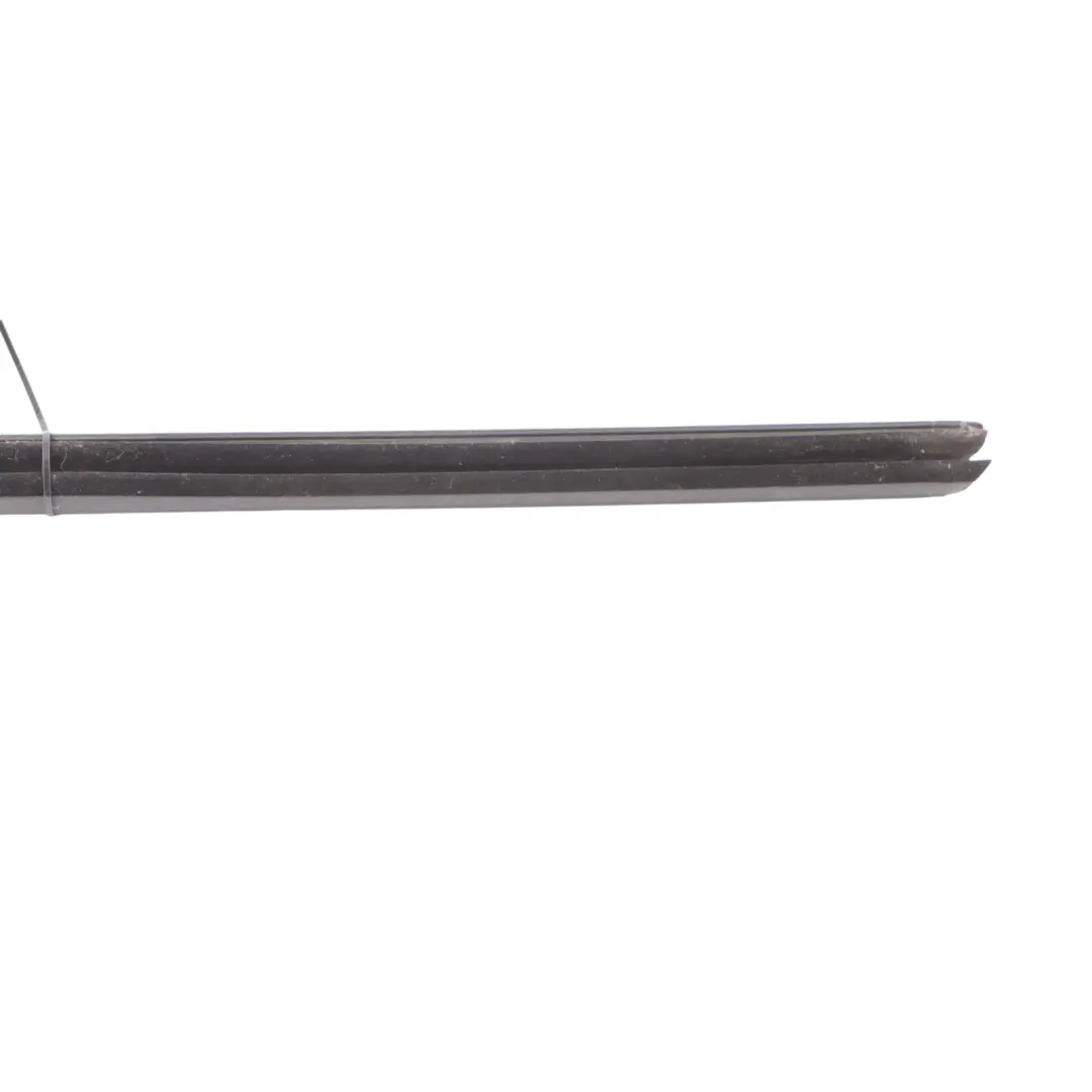 VW Polo 6R 5D Guarnizione Gomma Vetro Portiera Posteriore Destra - SKU 6R6839479B - Numero di parte 6R6839479B