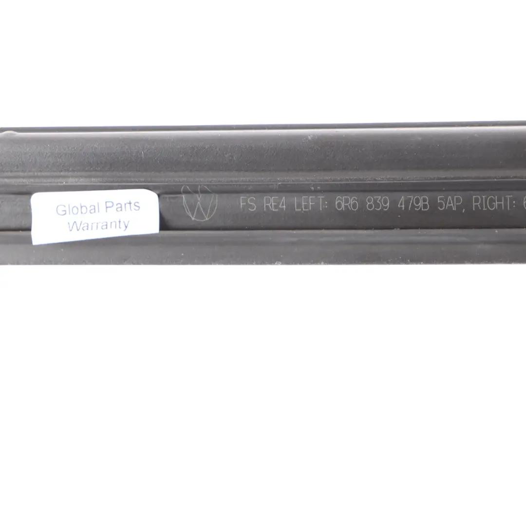 VW Polo 6R 5D Uszczelka Listwa Gumowa Szyby Drzwi Prawy Tył - SKU 6R6839479B - Numer Części 6R6839479B