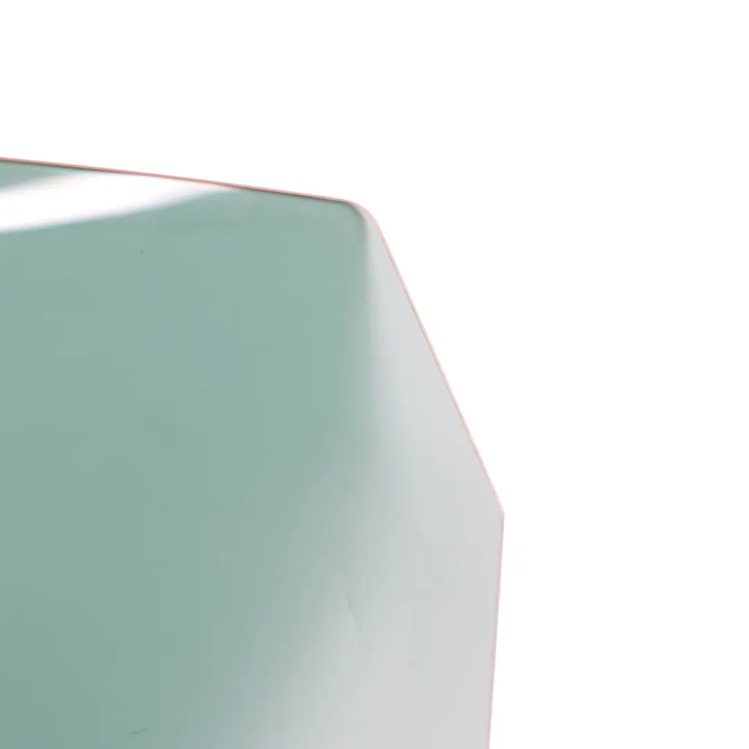 Door Window Glass Glazing Rear Left AS3 Tinted para VW Polo 6R 5 con número de pieza 6R6845205C VW Polo 6R 5 Door Window Glass Glazing Rear Left AS3 Tinted - SKU 6R6845205C - Número de pieza 6R6845205C