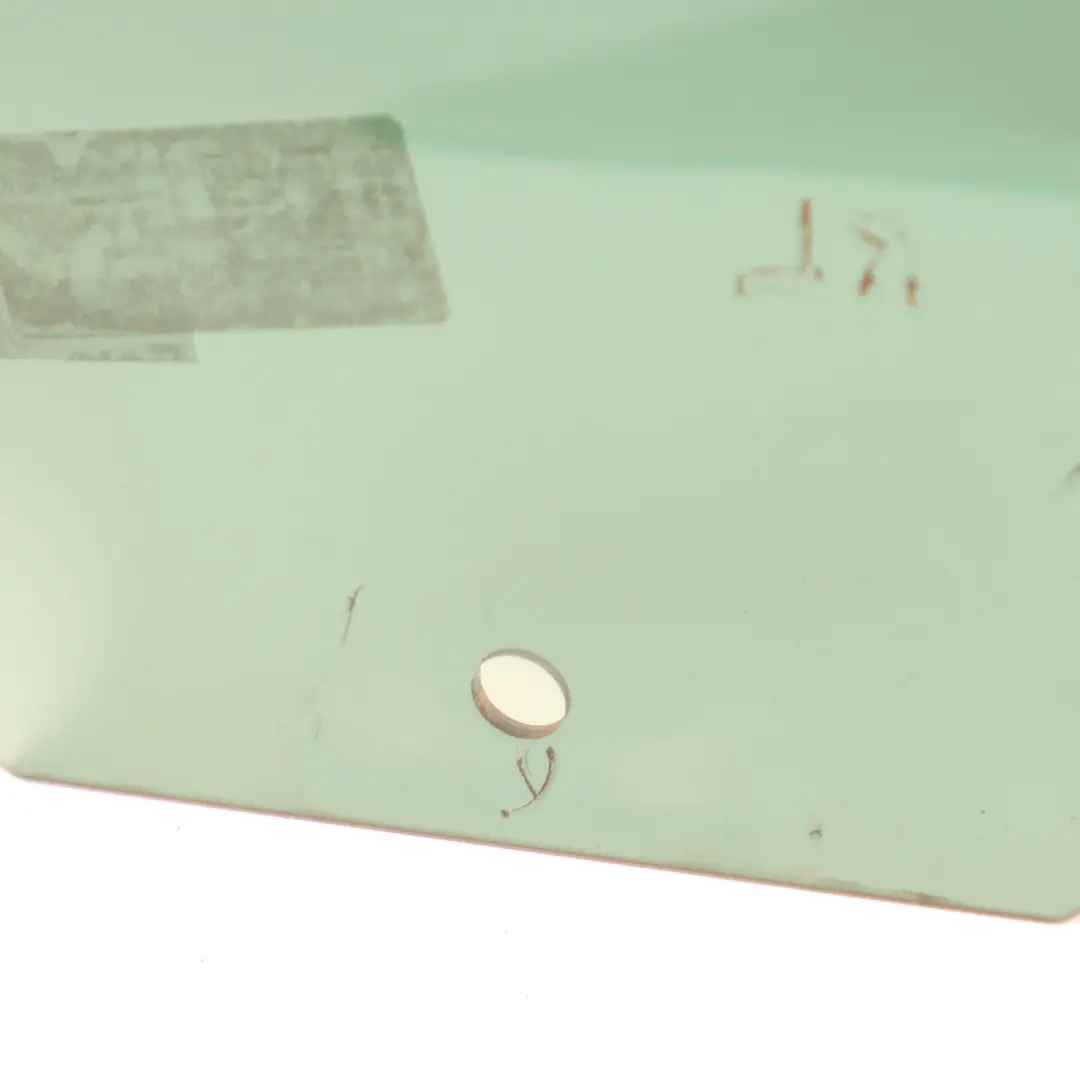 Door Window Glass Glazing Rear Left AS3 Tinted para VW Polo 6R 5 con número de pieza 6R6845205C VW Polo 6R 5 Door Window Glass Glazing Rear Left AS3 Tinted - SKU 6R6845205C - Número de pieza 6R6845205C