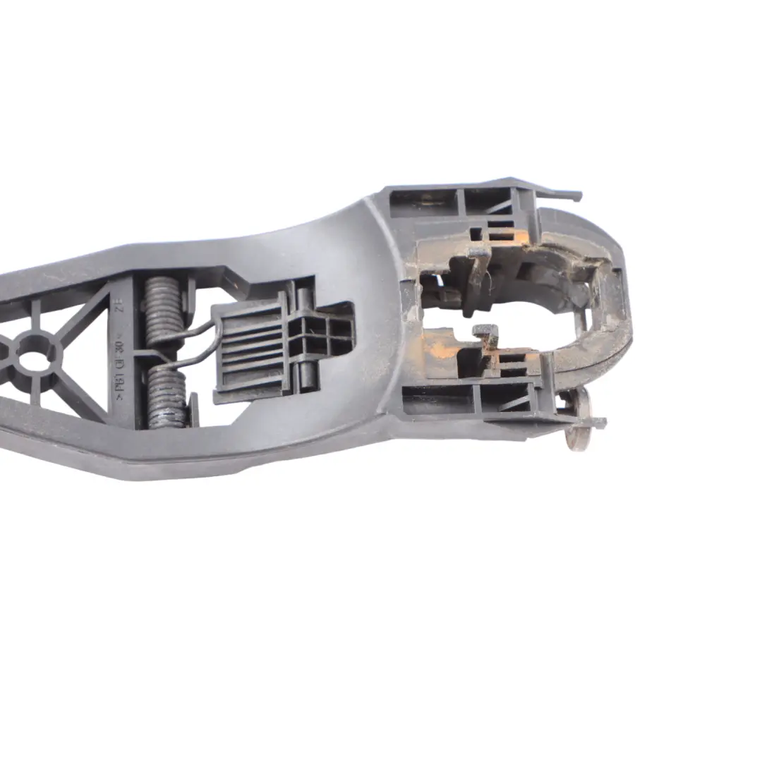 Hinten Außen Rechts Tür Griff Halterung für Skoda Octavia II mit Teilenummer 6Y0837885 Skoda Octavia II Hinten Außen Rechts Tür Griff Halterung - SKU 6Y0837885 - Teilenummer 6Y0837885