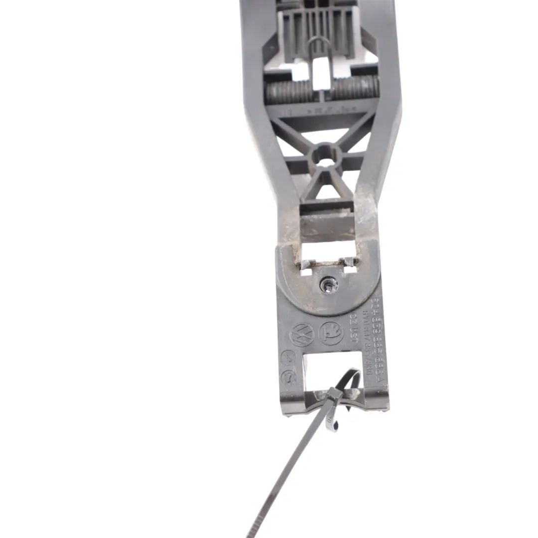 Supporto Maniglia Porta Posteriore Destra Esterna per Skoda Octavia II con numero di parte 6Y0837885 Skoda Octavia II Supporto Maniglia Porta Posteriore Destra Esterna - SKU 6Y0837885 - Numero di parte 6Y0837885