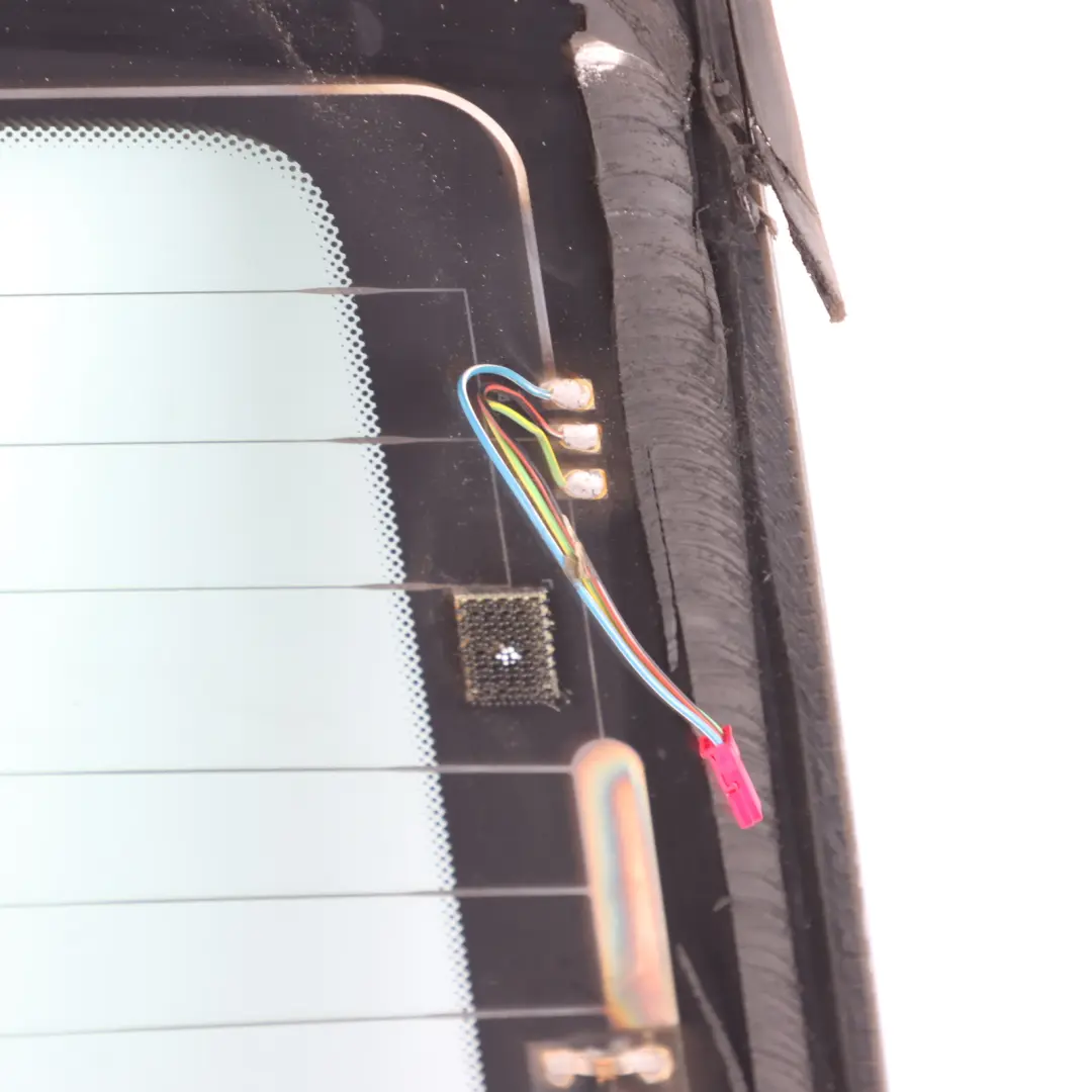 Folding Top Hardtop Rear Window Glass Glazing AS2 to BMW E93 F33 Cabrio with Part number 7128754 BMW E93 F33 Cabrio Folding Top Hardtop Rear Window Glass Glazing AS2 - SKU 7128754-2 - Part number 7128754