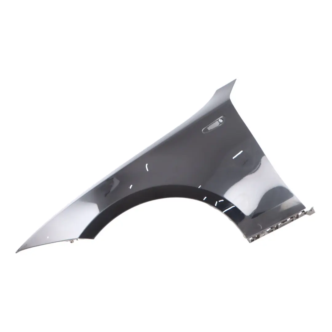 BMW E81 E87 Pannello laterale parafango anteriore sinistro Schwarz 2 Nero - 668 - SKU 7133227-SCH1 - Numero di parte 7133227