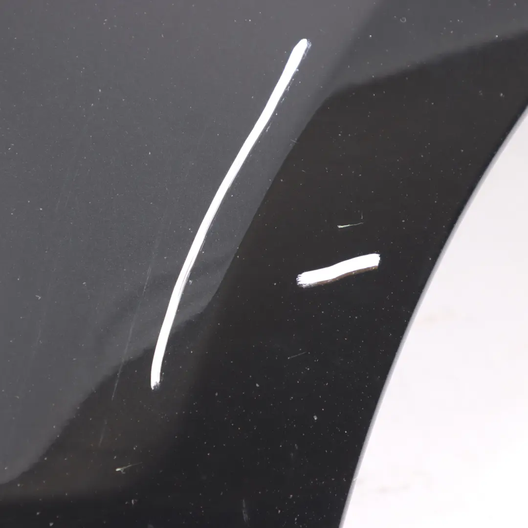 BMW E81 E87 Błotnik Prawy Przedni Black Sapphire Czarny Metalik - 475 - SKU 7133228-BS2 - Numer Części 7133228